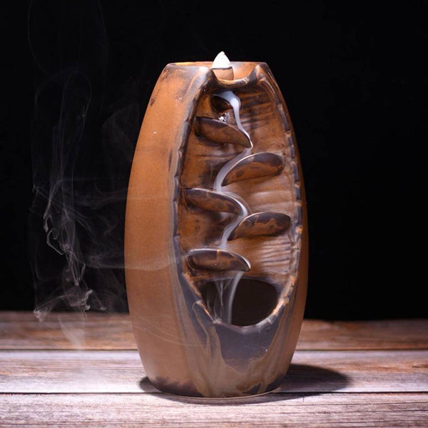 Porte encens cascade Spirit River™  couleur marron desert, diffuseur et brûleur encens | BIGANDBANG.com